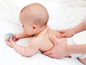 Профилактику сколиоза нужно проводить с раннего детства