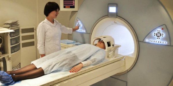 МР томография шейного отдела имеет множество преимуществ перед другими методами исследования