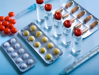 При не проходящих болях в спине могут назначить новокаиновые блокады