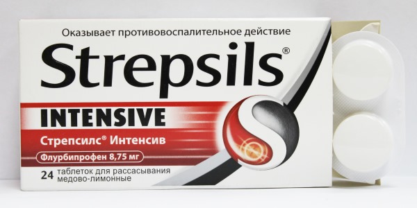 Используют препарат при воспалениях в горле и ротовой полости