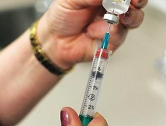 Во время болей в спине обычно применяют противовоспалительные и обезбаливающие препараты