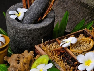 Обратите внимание на народные рецепты для лечения межпозвоночной грыжи