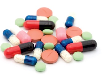 Назначают при инфекционном воспалении спинного мозга антибактериальные препараты