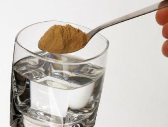 Средства от радикулита в домашних условиях можно использовать в качестве компрессов и лечебных ванн