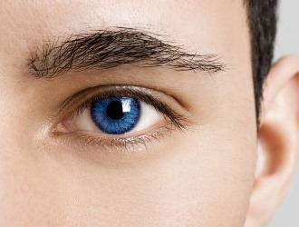 Необходимо избегать попадания лекарственного средства на слизистые и в глаза