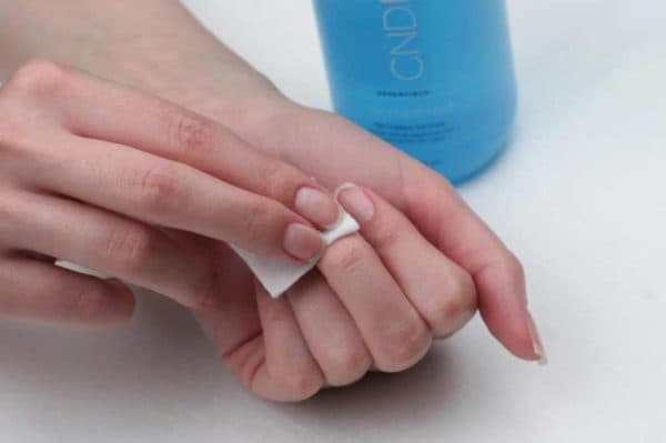 Как снимать лак Винилюкс с ногтей