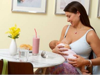 кормление ребенка