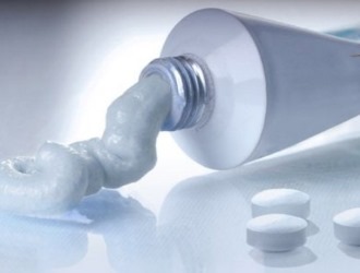 Обратите внимание на то, какие мази можно применять от болей в пояснице