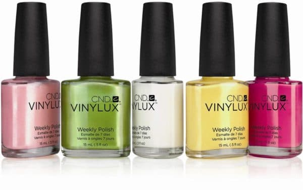 Нежные оттенки лаков для ногтей