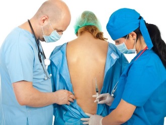 Очень часто при радикулите применяют препараты в виде инъекций