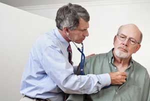 осмотр сердца пациента