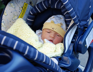 прогулка с новорожденным