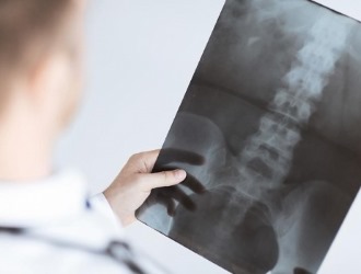 Часто рентгенографию пояснично-крестцового отдела делают для диагностирования травм и ушибов