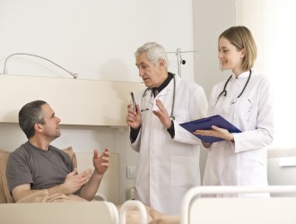 Как врачи, так и пациенты оставляют положительные отзывы о Хондроитин Сульфате