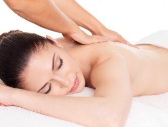 Лечебная физкультура и мануальная терапия - основная часть комплексного лечения защемленного нерва