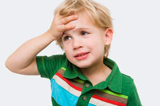 у ребенка болит голова