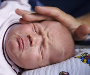 потница у новорожденных фото