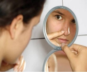 прыщ на носу фото