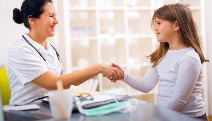 Врач и подросток