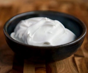 увлажняющая маска со сметаной