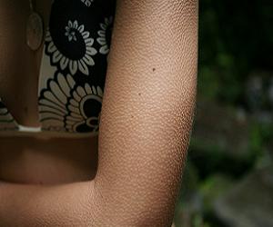 гусиная кожа на ногах фото