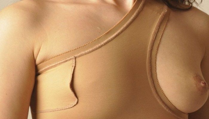 Бюстгальтер послеоперационный