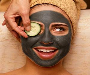 маски из черной глины для лица