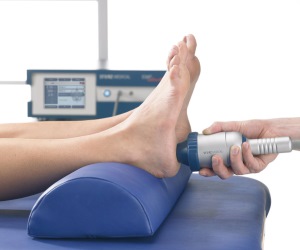 шпоры на пятках лечение фото