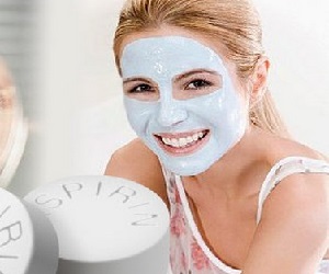 маска от прыщей с аспирином и медом