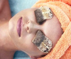 темные круги под глазами