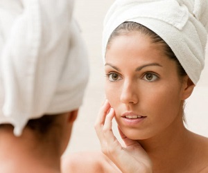 маска для лица с аспирином от прыщей