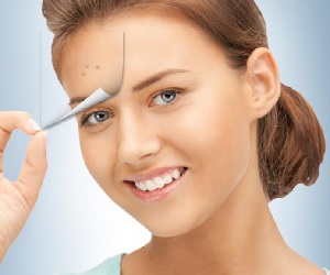 как замаскировать прыщи на лице