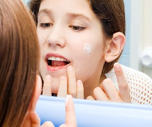 левомеколь от прыщей отзывы