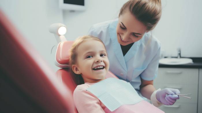 Преимущества обращения к дежурному стоматологу для детей Преимущества обращения к дежурному стоматологу для детей фото 1