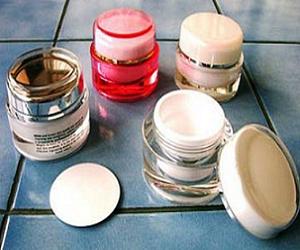 красные шелушащиеся пятна на лице лечение фото