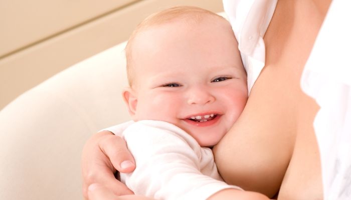 Кормление ребенка