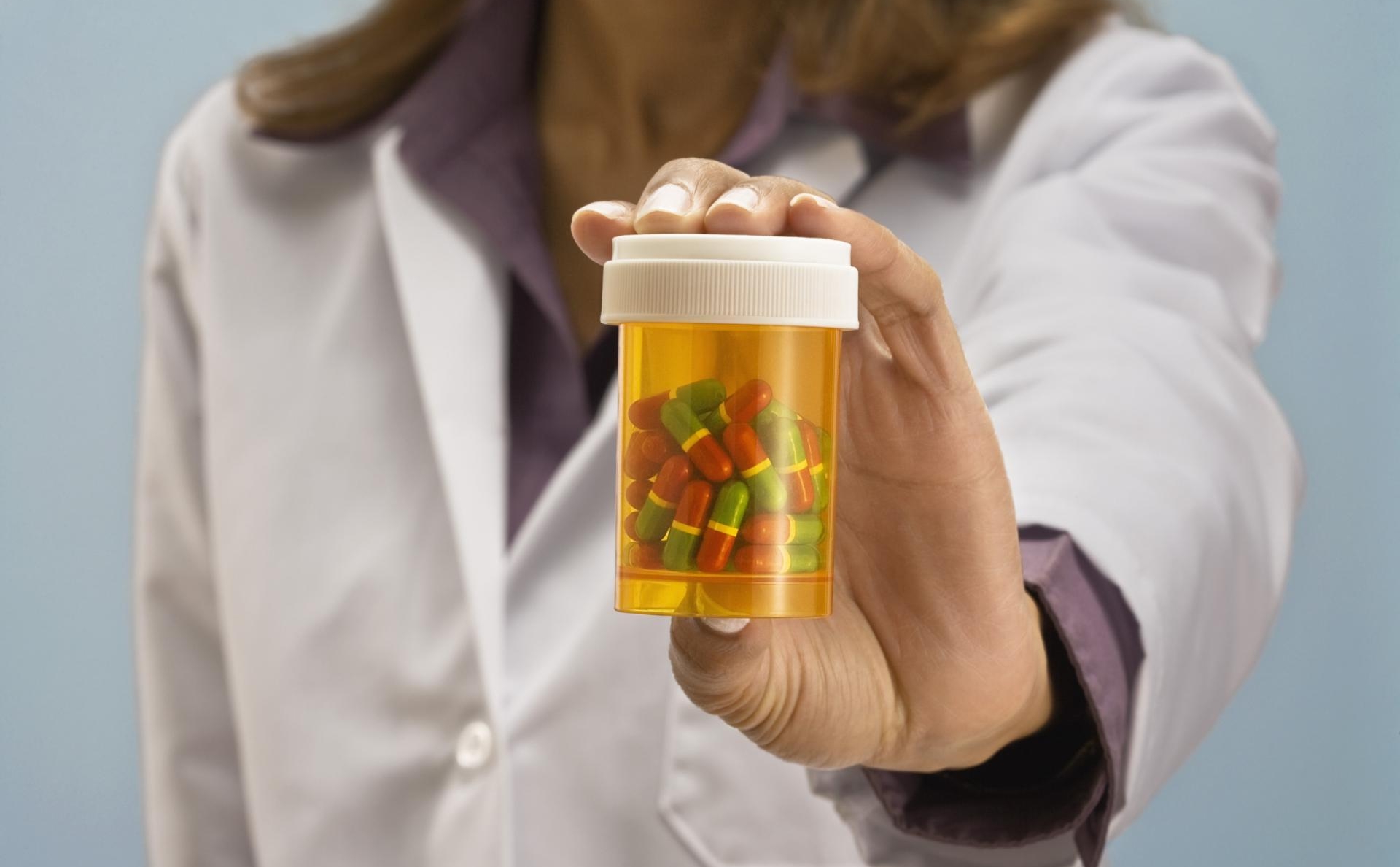 Лечение препаратами