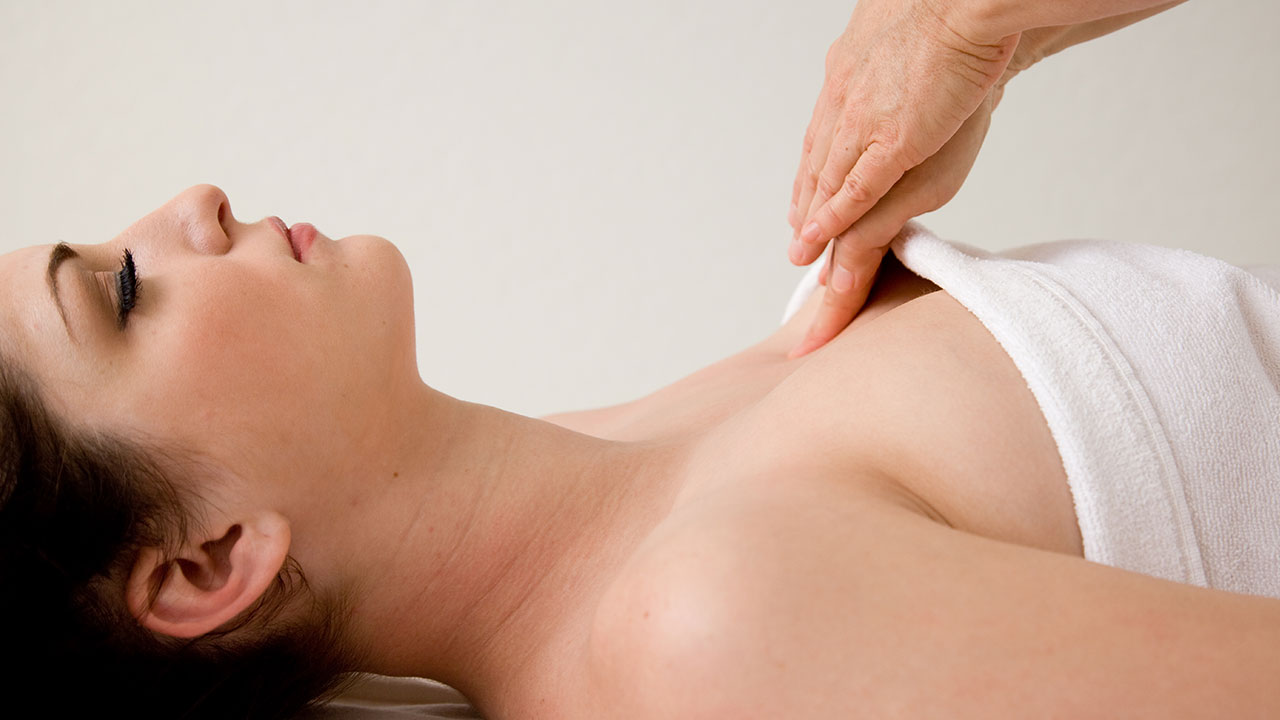 Массаж груди