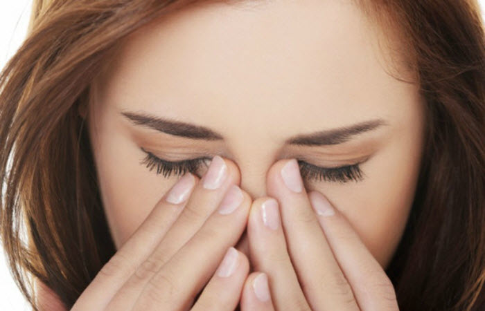 Дрожат веки