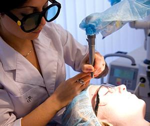 атерома на голове фото